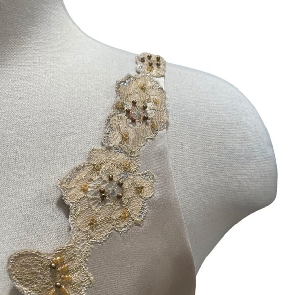 Elegant Gina Bacconi Satin Gown 10 Gold Floral Embroidery Formal HOCO Luxurious - Picture 12 of 15